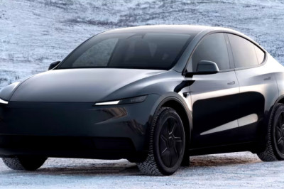 Tesla’s Sales Crash For The 13th Straight Month As Its Scariest Rival Cleaned Up