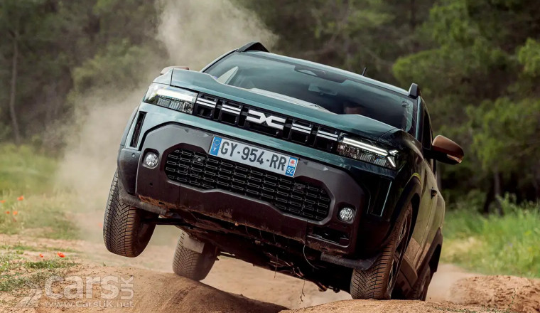 Dacia Duster and Bigster get NEW Hybrid 150 4×4 option