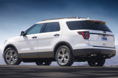 Ford Recalls 412,000 SUVs For Suspension Issues