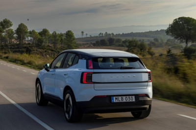 10,500 UK electric SUVs face 'scary' battery fire risk as owners given advice