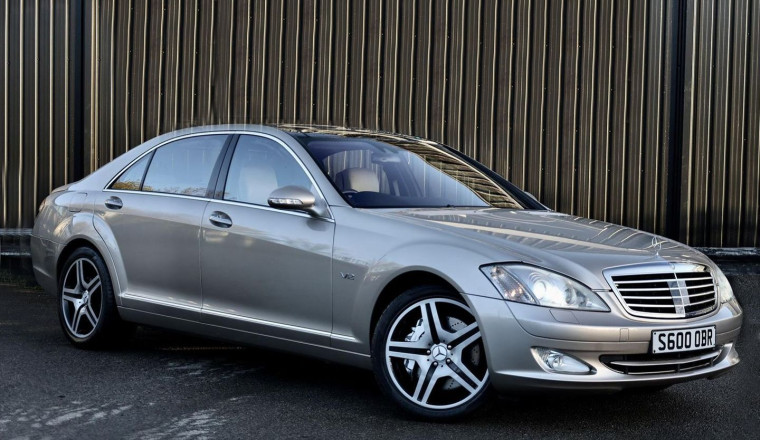 Mercedes-Benz S600 (W221) | Spotted