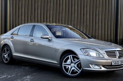 Mercedes-Benz S600 (W221) | Spotted