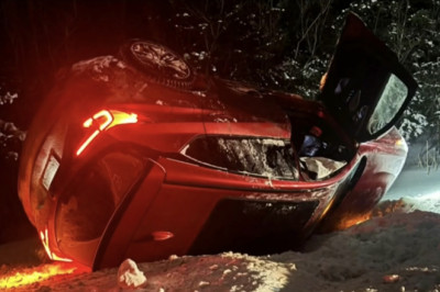 Quebec Hockey Team Rescues American Woman After Car Crash