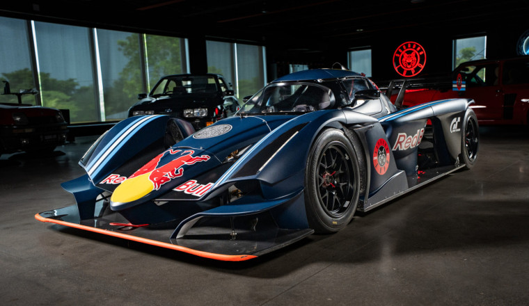 You Can Buy This Whole-Ass Praga Race Car For Less Than A Base Porsche 911