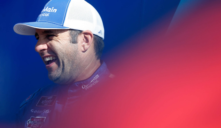 Elliott Sadler is set for a return to racing