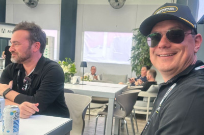 Gabehart shows up in Spire gear as lawsuit looms