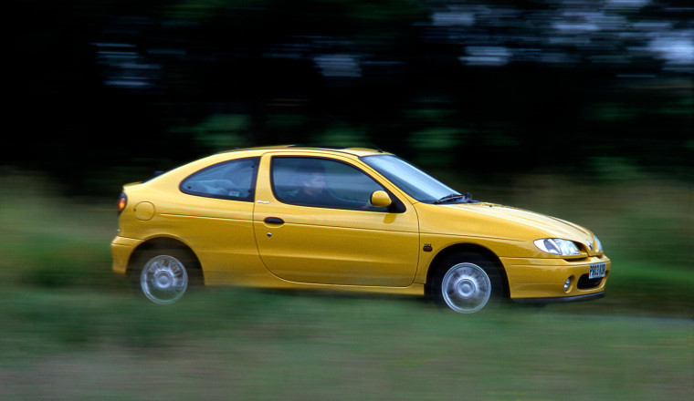 Renault Megane Coupe – the retro bargain you forgot you wanted