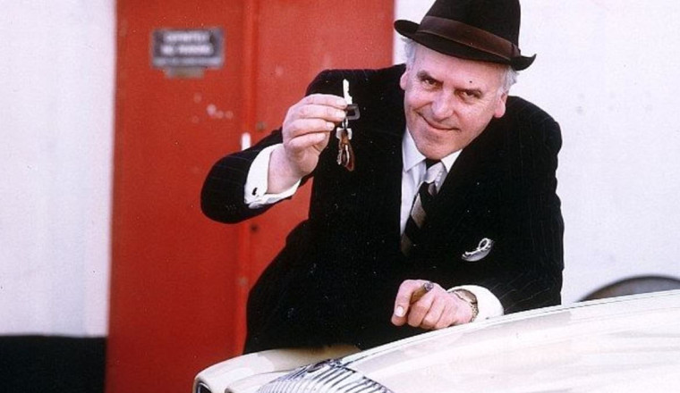 Slippery sales staff biggest turn-off for new car buyers