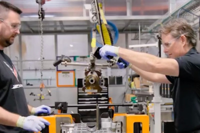 Watch Jeff Gordon Build a Chevy Corvette ZR1X Engine