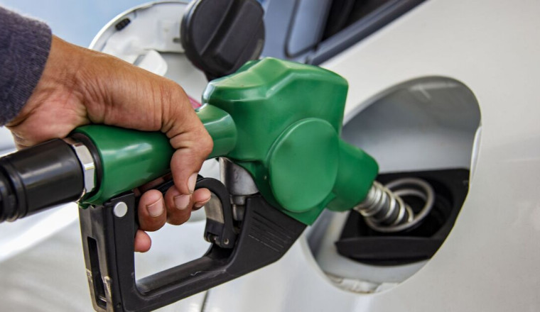 Drivers issued warning over filling up with petrol now