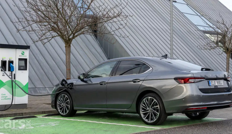 Skoda Superb iV Hatch gets NEW 268bhp Plug-in hybrid powertrain