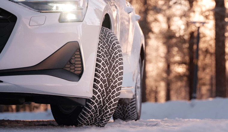 This Tire Changes Grip Depending On The Weather