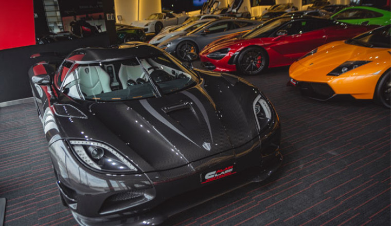 Best February for New Car Sales in 22 Years. But the EV Target Is Still a Problem.