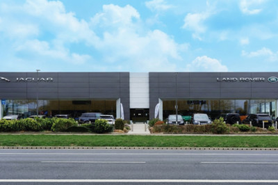 Dubai firm DxB Auto Investments buys Harwoods' JLR and BMW operations in UK expansion