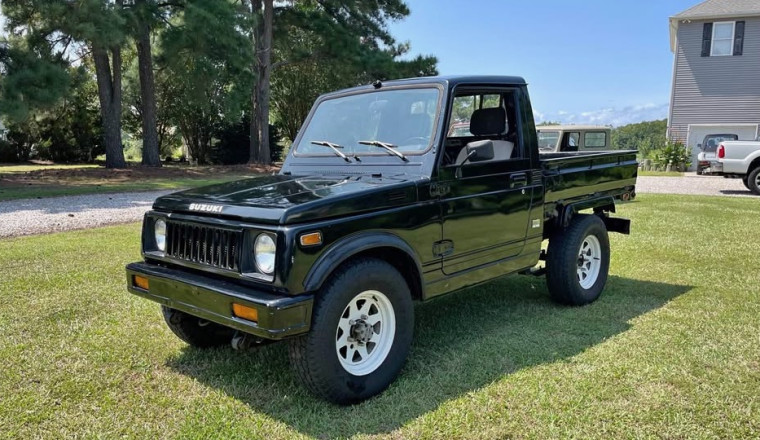 Suzuki Never Sold a Samurai Pickup in the US, But You Can Buy This One for $15K