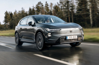 2027 Volvo EX60 Is A Quiet Trip Into An AI-Powered Future