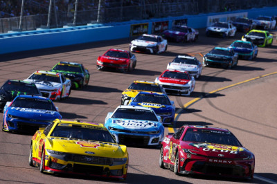 INDYCAR driver ‘stands corrected’ after knocking NASCAR double-header