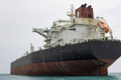 Oil prices soar to £75 a barrel as UK drivers issued fuel price warning