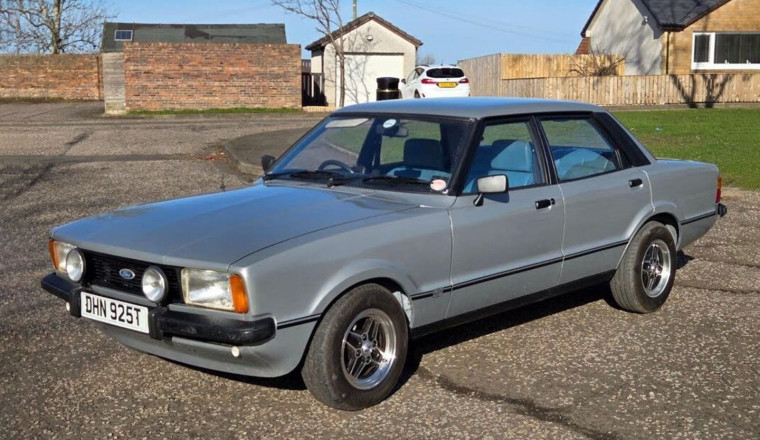 Ford Cortina 3.0 S | Spotted