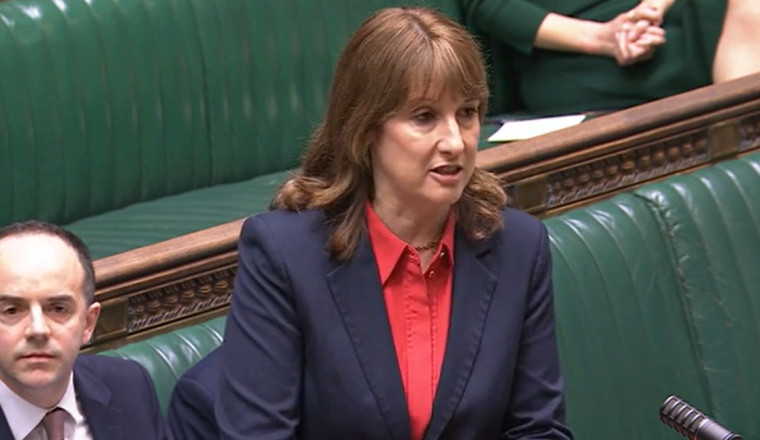 Rachel Reeves plans big pay per mile change for millions of drivers