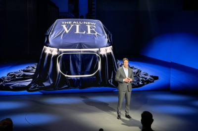 ‘Wow, What the Hell Is This?’ Mercedes CEO Recalls Dealers’ First Look at the VLE Van