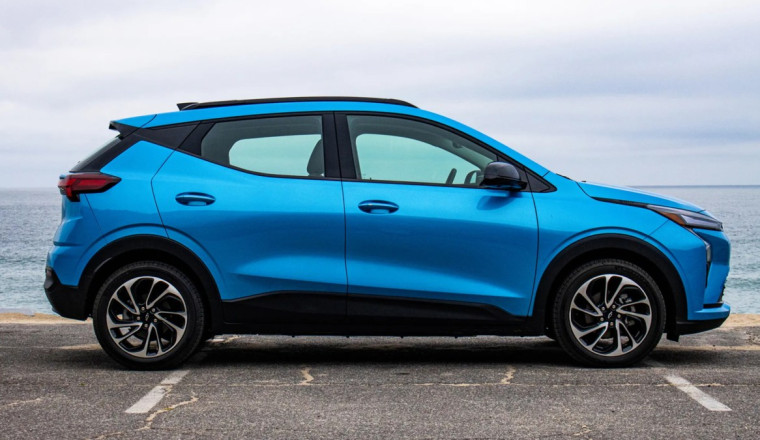 GM Intends to Keep Chevy Bolt Starting Price Below $30K