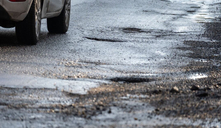 Pothole misery as nearly half of drivers unprepared for punishing tyre bills