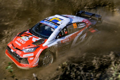 Solberg earns big lead as minutes separate Rally1 cars