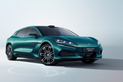 Mar 16: Interest rate cut off table; Chinese JD.com launches; 'Flash Charging' with Denza Z9GT