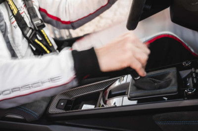 Porsche Is Developing A Gearbox That Switches Between Manual And Automatic