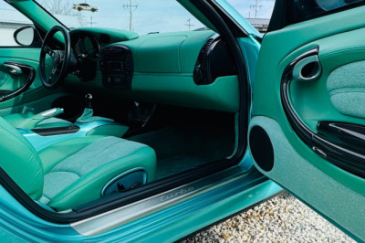 My Porsche 996 Turbo Has A New Interior And This Is The Best Day Ever