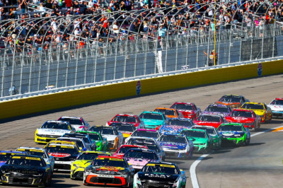 NASCAR lineup and TV schedule for Las Vegas (March 2026)