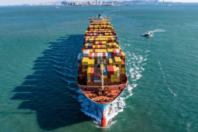 World's biggest ship is longer than the Eiffel Tower and Empire State Building