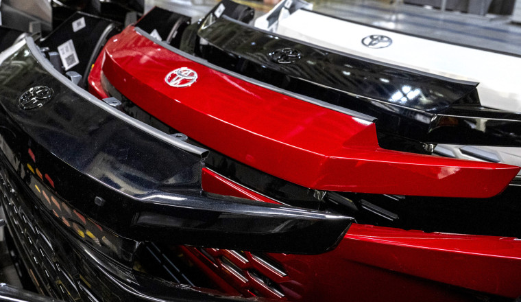 Canada’s Car Exports Sank Over 32% In One Month