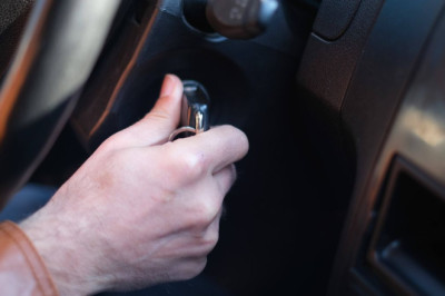 Drivers warned to 'lock doors immediately' if they notice trap set by scammers