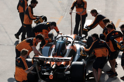 Why McLaren's F1 title defence has started so horribly