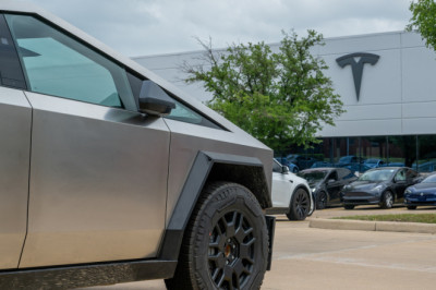 These Are The Cars That Should Die Instead Of The Volvo EX30