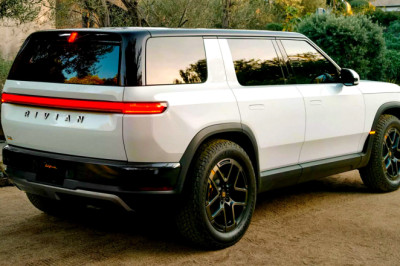 Up To 50,000 Rivian R2s Will Run As Robotaxis For Uber