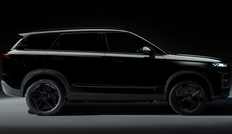 Jaecoo takes another leaf out of JLR's book with Black Edition of its 'Temu Range Rover' - and it's considerably cheaper