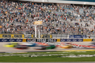 Married NASCAR driver called out for sending weird DM