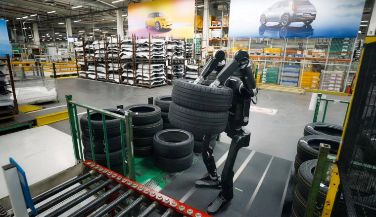 Meet Calvin-40, Renault’s Headless, Heavy-Lifting Robot