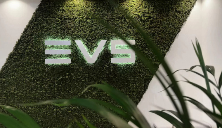 European Car Giants Hemorrhaging $50 Billion as Electric SUV Plans Collapse