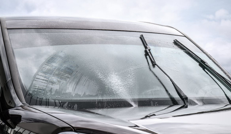 How 216,388 cars failed MOTs last year due to a faulty part that costs £2