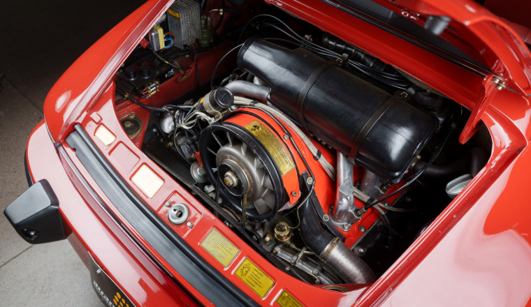 That Air-Cooled Porsche Engine Isn't Just Cooled By Air, You Know