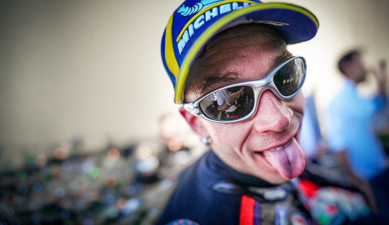 Bezzecchi storms to victory ahead of Martin, Diggia defeats Marc Marquez on take two