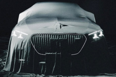 Maybach Rethinks What The New S-Class Should Look Like After Dark