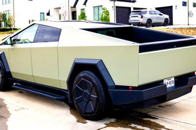 The Cybertruck Nobody Wanted New Is Now The One Nobody Wants Used