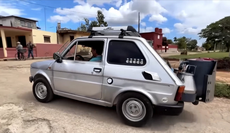 Cuban Man Converts Polski Fiat To Run On Charcoal To Get Around U.S. Oil Blockade