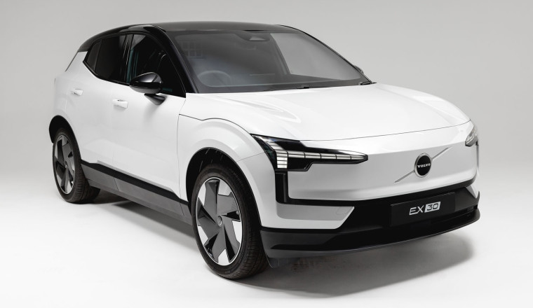 Volvo EX30 Cargo revealed as 423bhp van