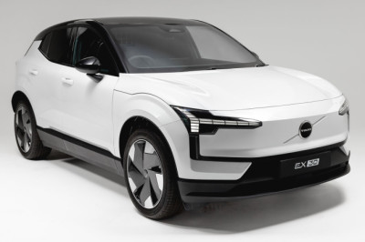 Volvo EX30 Cargo revealed as 423bhp van